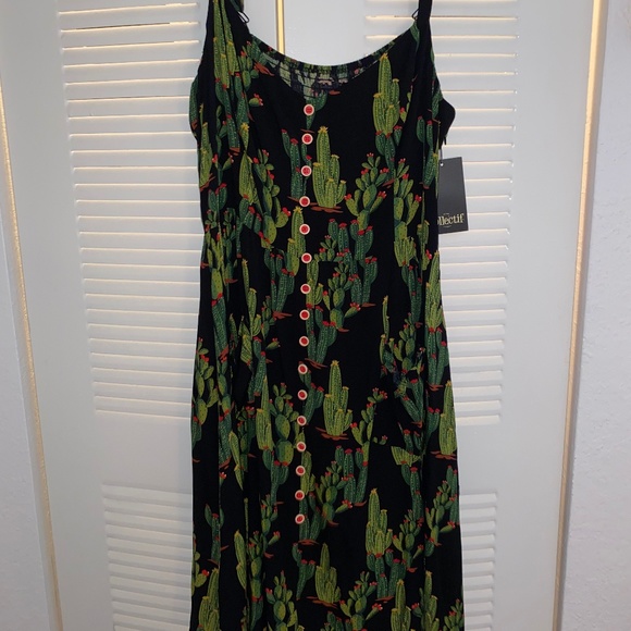 Collectif Dresses & Skirts - COLLECTIF MAINLINE KIMBERLY CACTUSLAND SWING DRESS